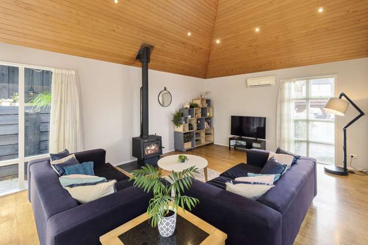 65 Calluna Crescent Totara Heights_9