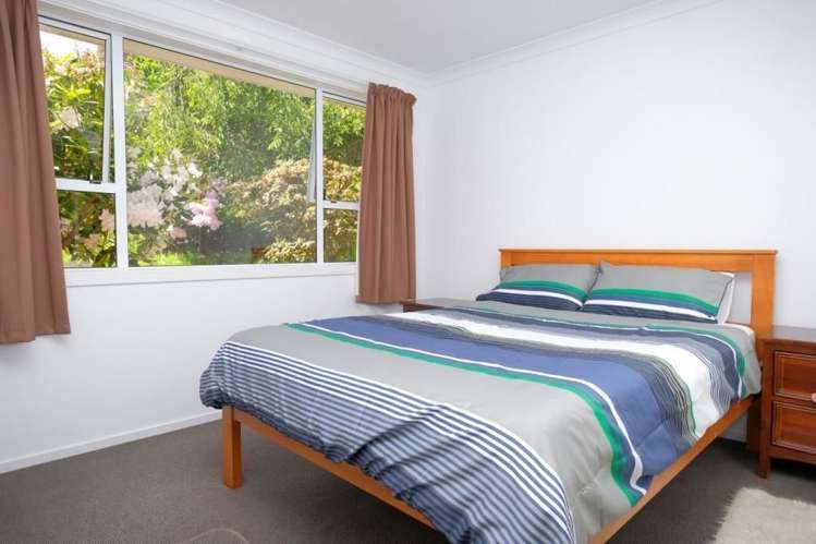 21 Tomkins Street Green Island_8