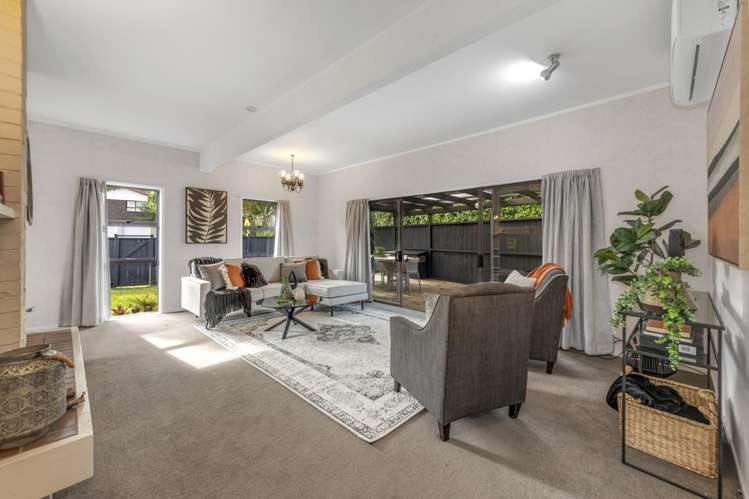 1/70 Mirrabooka Avenue Botany Downs_3