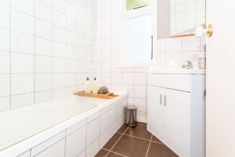 105 Old Bridge Road North Springston_9