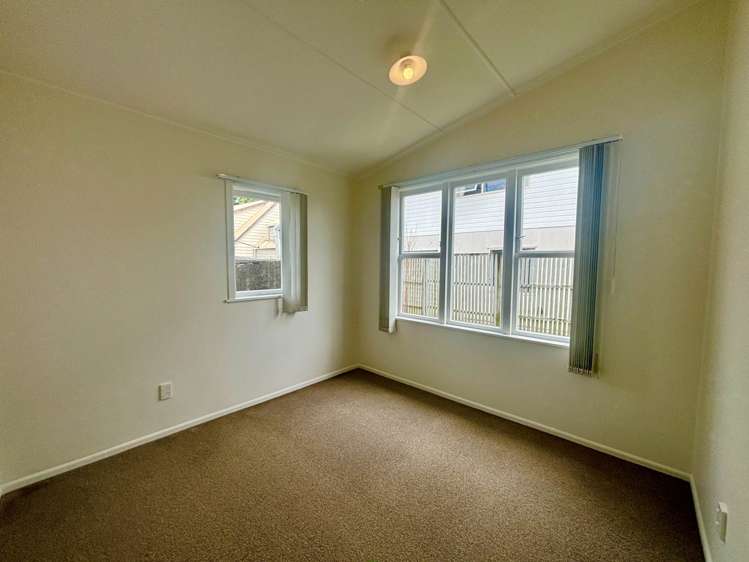 31 Rimu Road Stanmore Bay_10