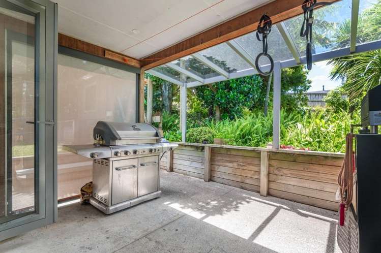 2/36 Penney Avenue 10044_12