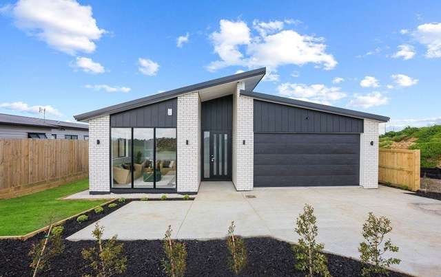 Modern Living by the Sea
