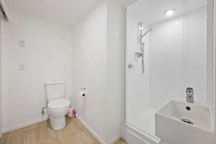 4 Millen Place Clarks Beach_16