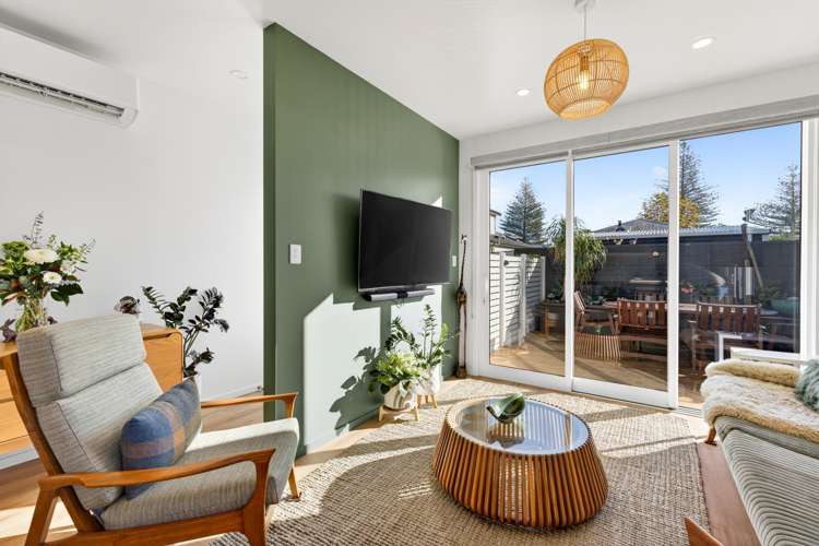 83A Waghorne Street_0