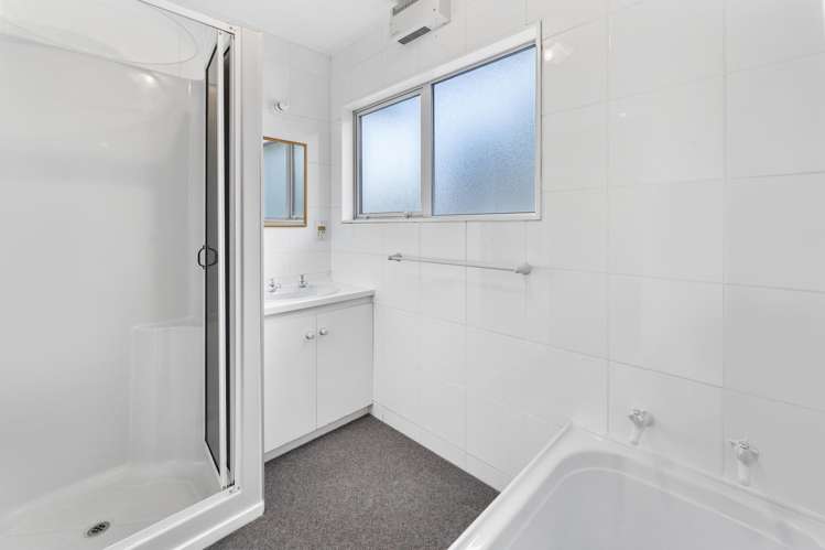 23 Washbourn Drive Richmond_14