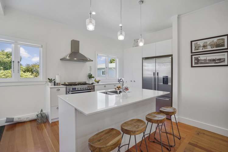 104 Owairaka Avenue Mount Albert_6