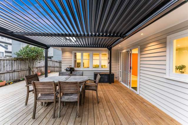 11 Waddell Avenue Pt England_1