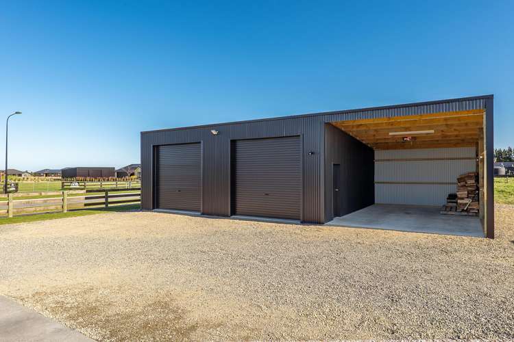 64 Summers Road Darfield_20