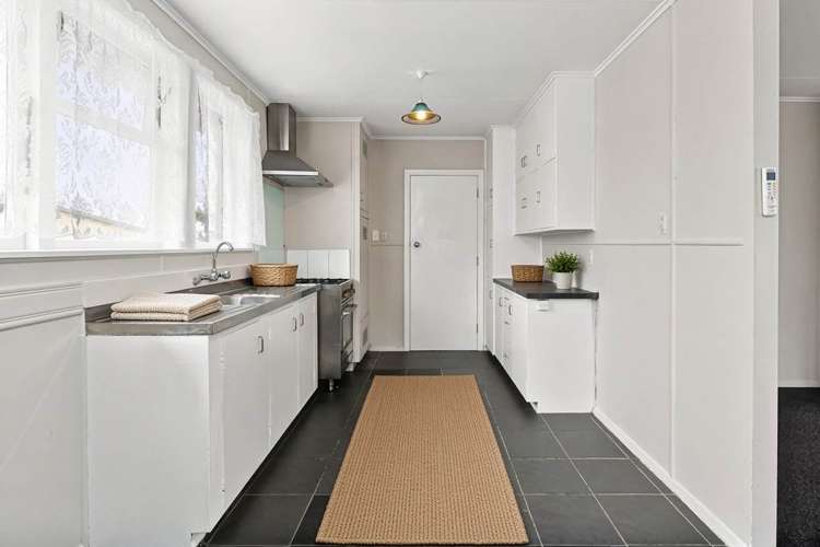 239 East Tamaki Road Otara_1
