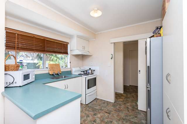 30b Yeats Crescent Fairfield_1