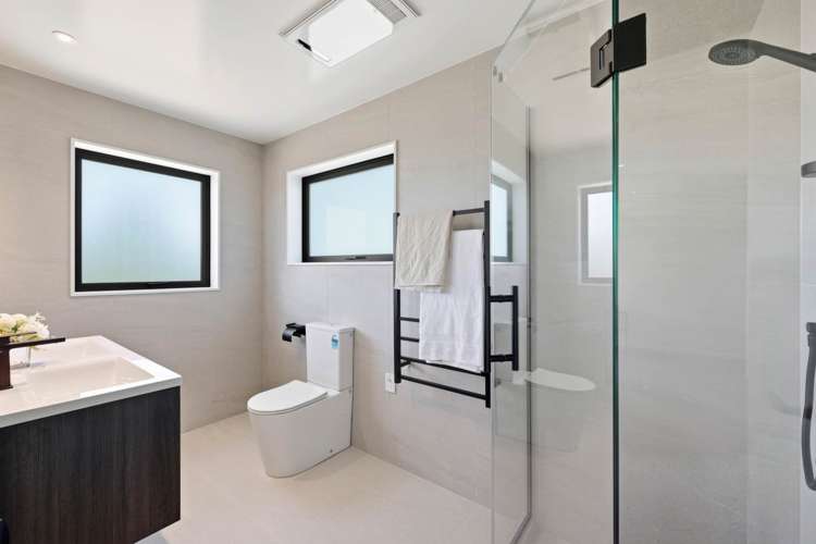 54A Bruce Road Glenfield_31