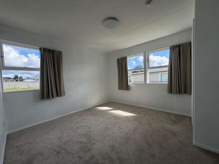 76 Cambridge Terrace Papatoetoe_7