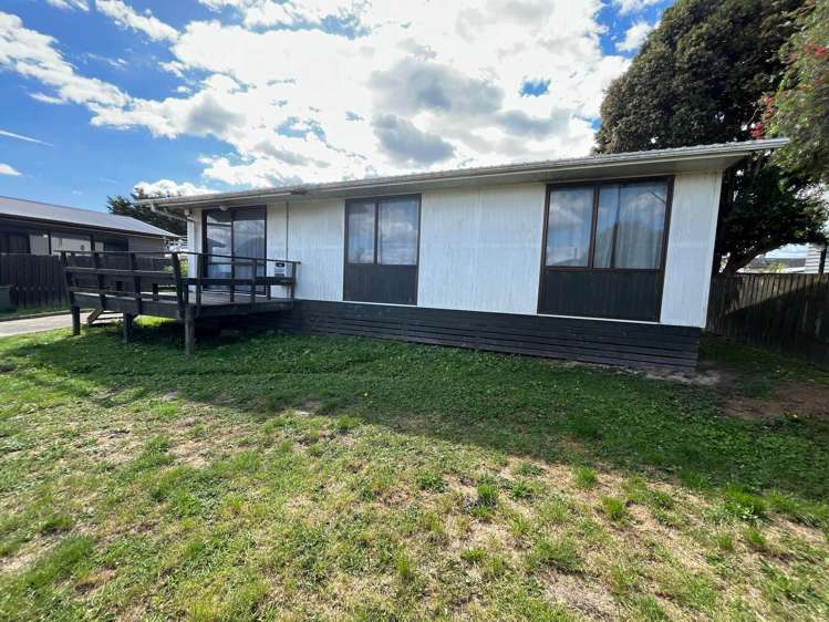 30 Heathdale Crescent Papakura_1