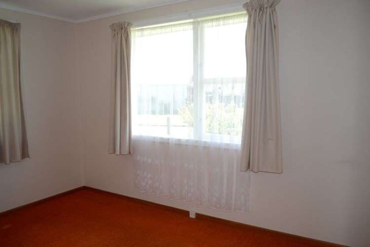 10 Durham Road Springvale_6