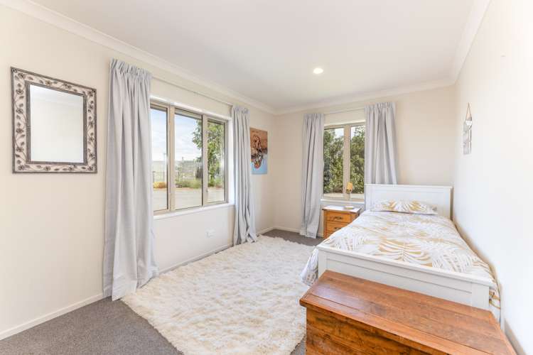 2/186 Knights Road Rolleston_11