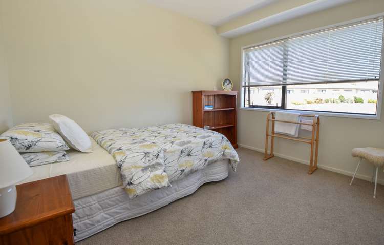 14 Ashmore Park Road Carterton_11