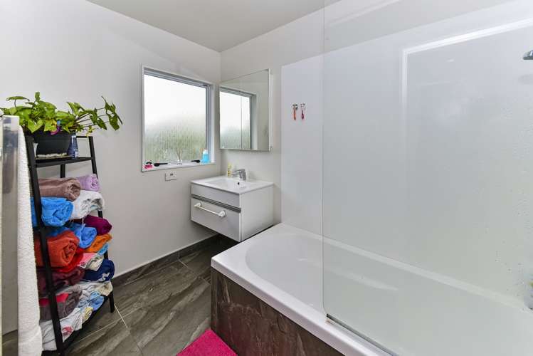 119 Carnoustie Drive Wattle Downs_9