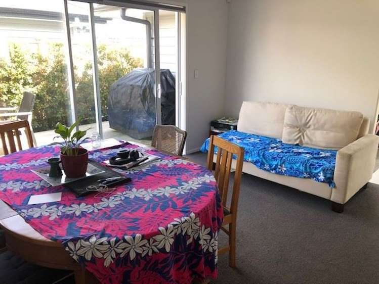 9 Walnut Road Riverhead_3