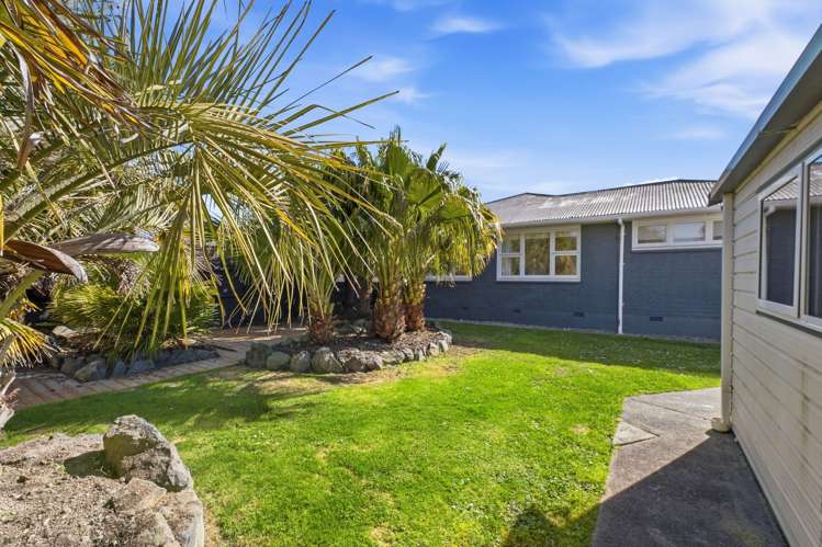 10 Torquay Place Bryndwr_29