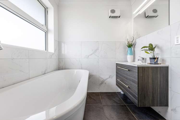 22 Asheridge Place Wigram_14