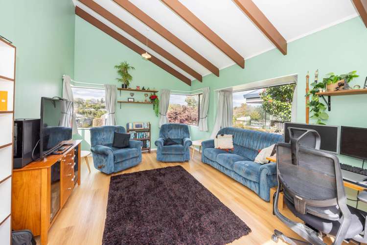 70 Sunnyhills Avenue Glenview_7