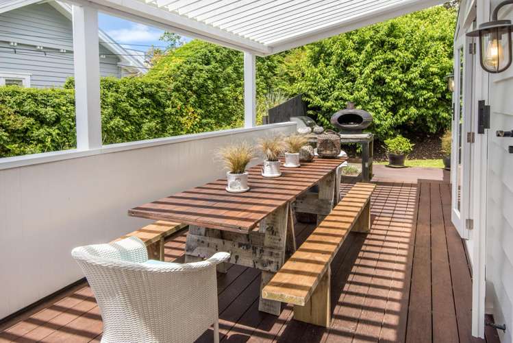 38 Albert Road Devonport_12