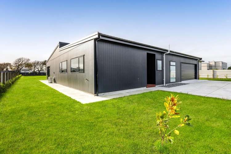 8 Manu Road Okaiawa_21