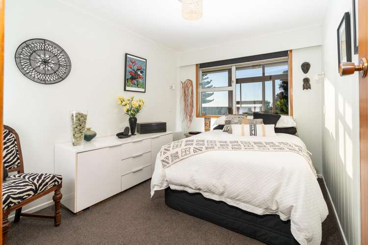 5/27 Beach Road Paekakariki_21