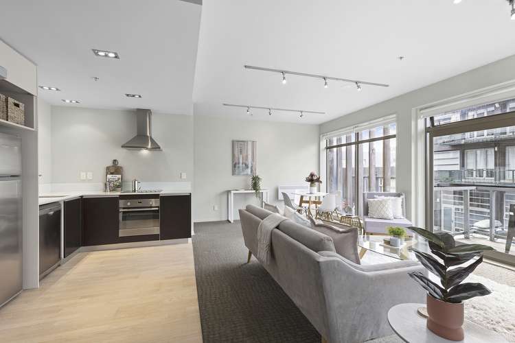 E106/28 Torrens Terrace Mount Cook_5