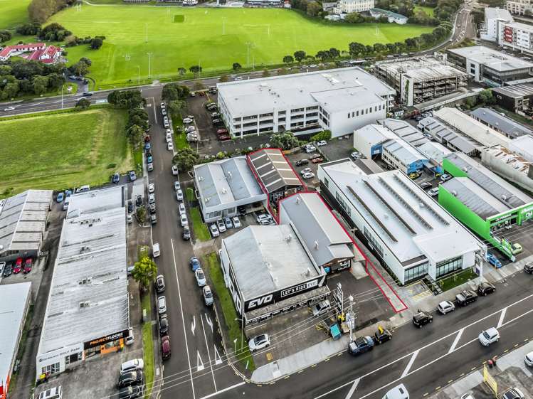 47 Barrys Point Road Takapuna_7