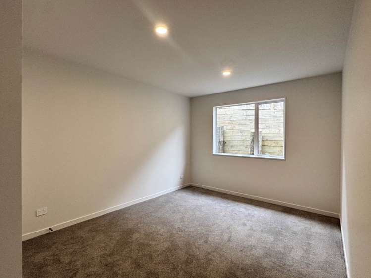 4 Silverhill Lane Millwater_16