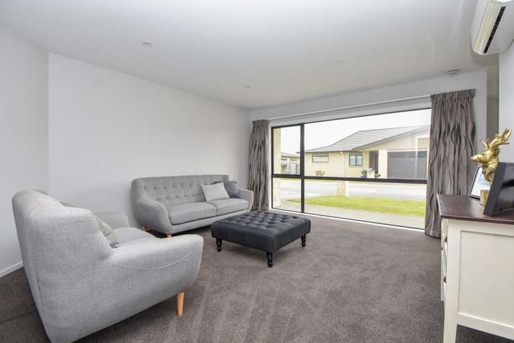 50 Ashmore Park Road Carterton_8