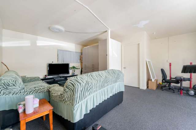 2/66 Buscomb Avenue Henderson_4