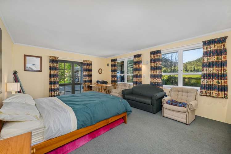 455 State Highway 1 Picton_25