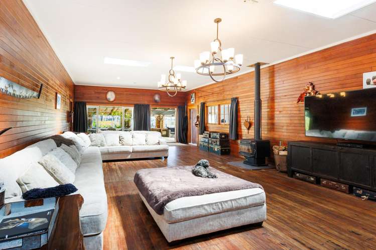 359 Newbury Line Newbury_11