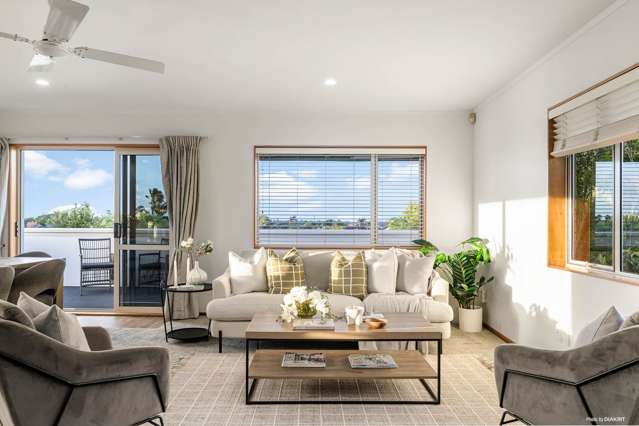 Endless Views and Easy Living