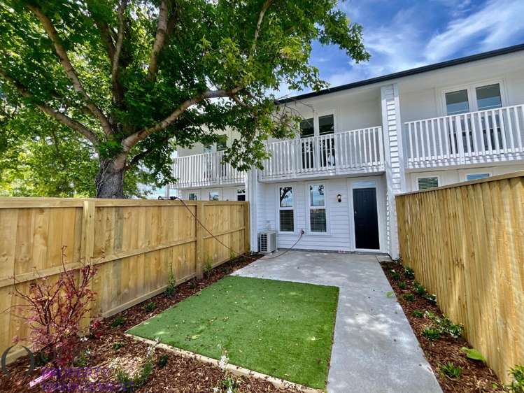 2/40 New Brighton Road_0