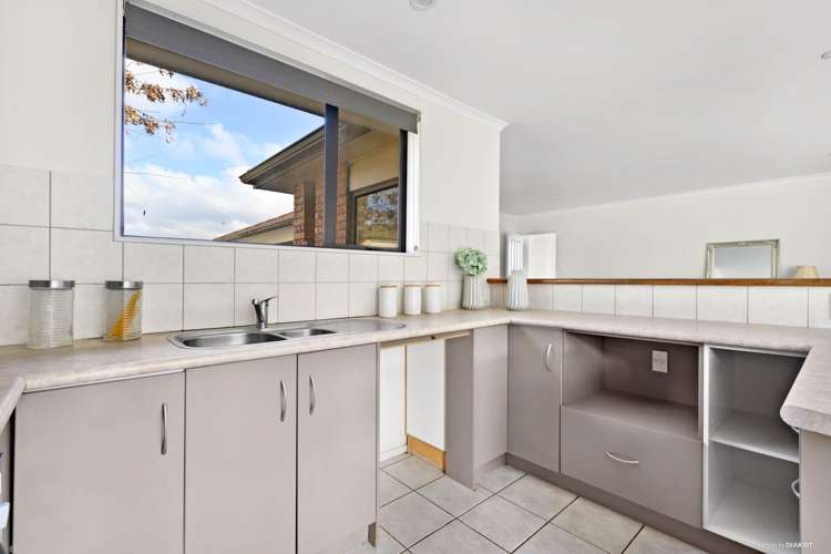 7 Keri Vista Rise Papakura_16