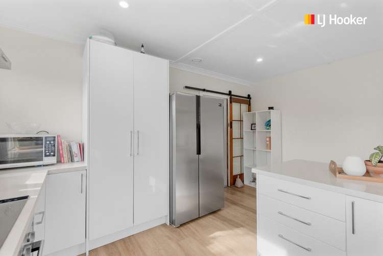 8 Corbett Street Green Island_9