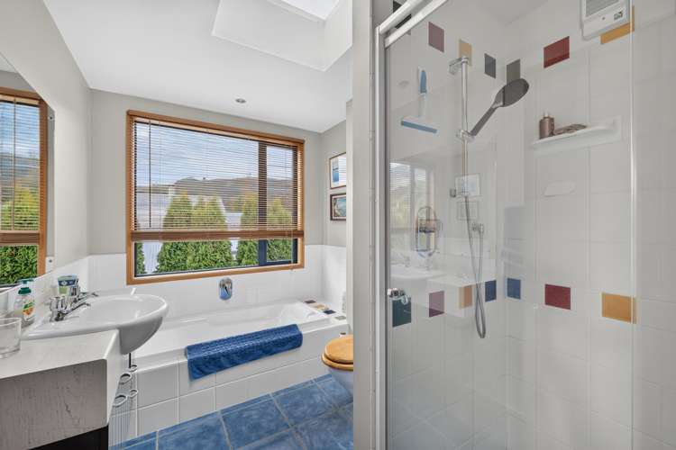 481 Marine Drive Charteris Bay_17