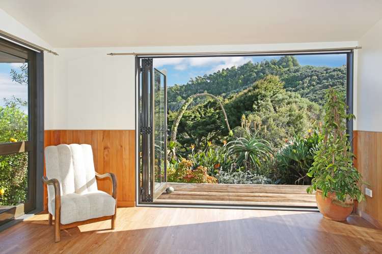 2409 Awhitu Road Awhitu_14