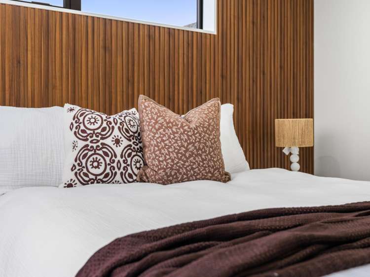 46a & 46b Woodford Avenue Henderson_23