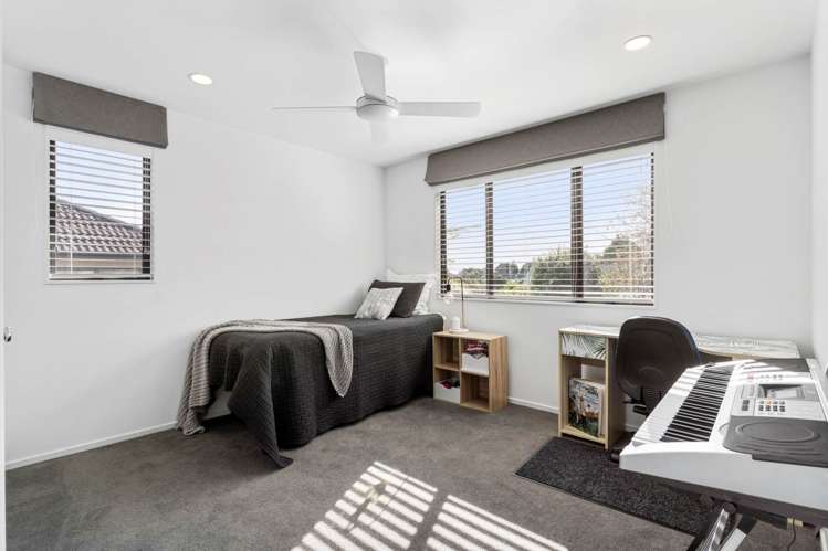 19 Pine Harbour Parade Beachlands_26