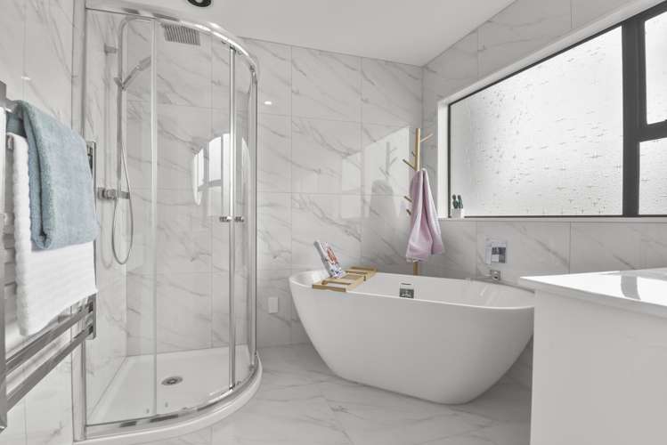 47 Amorino Drive Red Beach_15