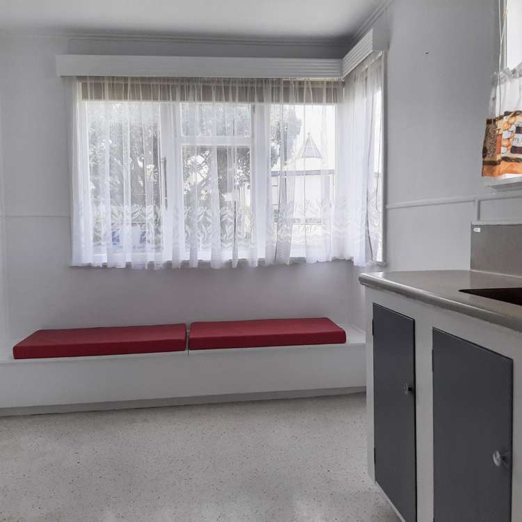 95 Hillsborough Road 1687_6