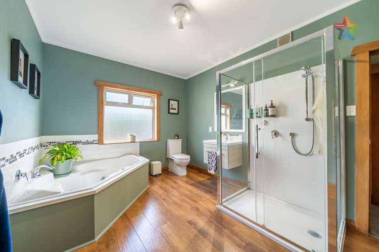 18 Riddiford Street Woburn_12