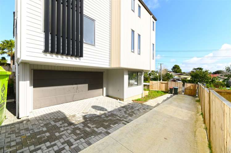 62 Taylor Street Blockhouse Bay_14