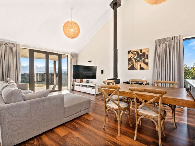 76 West Meadows Drive Wanaka_4