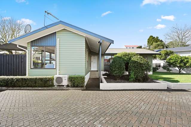 11 Camden Place Pukete_1